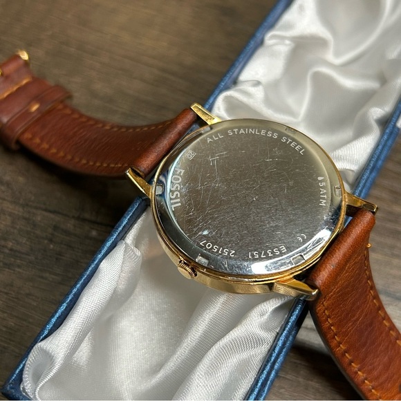 Fossil Vintage Muse ES3751 Silver Crystal Rose Gold PVD Date and Day Features - Picture 3 of 5